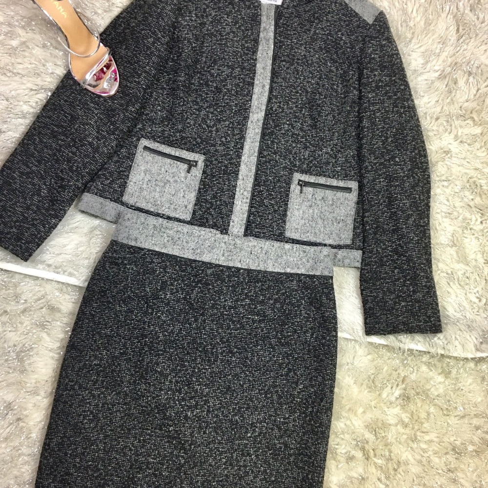 Liz Claiborne women suite